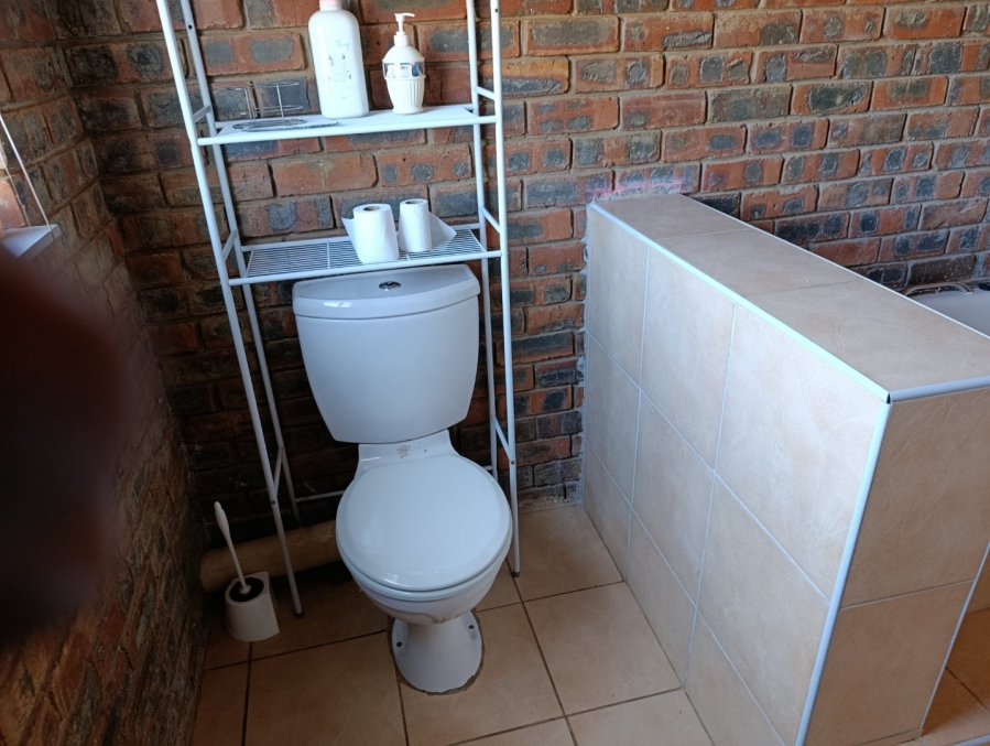 5 Bedroom Property for Sale in Spitskop SH Free State